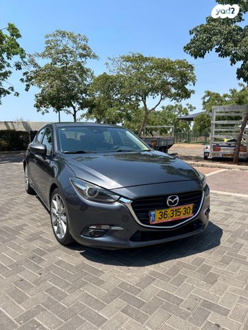 מאזדה 3
