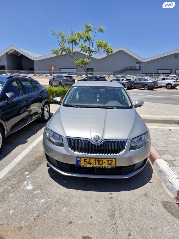 סקודה אוקטביה