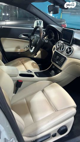 מרצדס-בנץ CLA