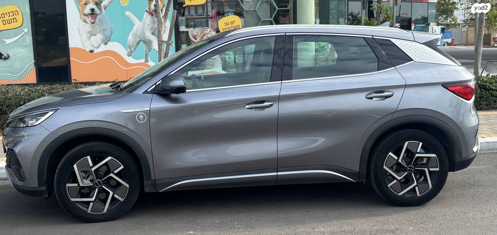 מודעת רכב בי.ווי.די אטו 3