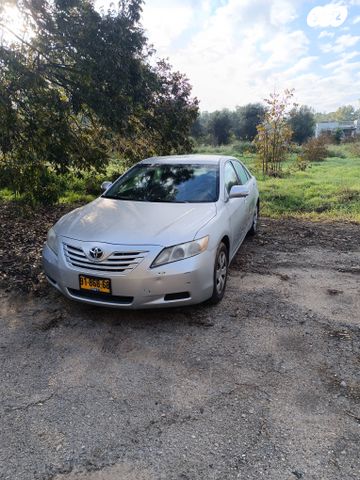 מודעת רכב טויוטה קאמרי