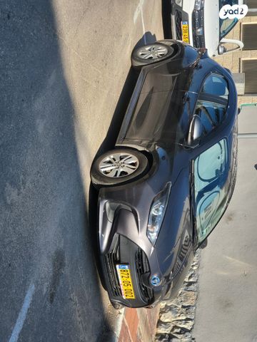 מודעת רכב טויוטה יאריס