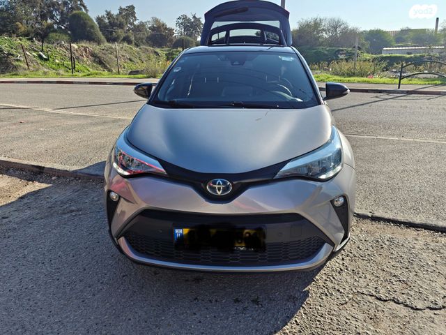 טויוטה C-HR