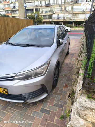 טויוטה קורולה