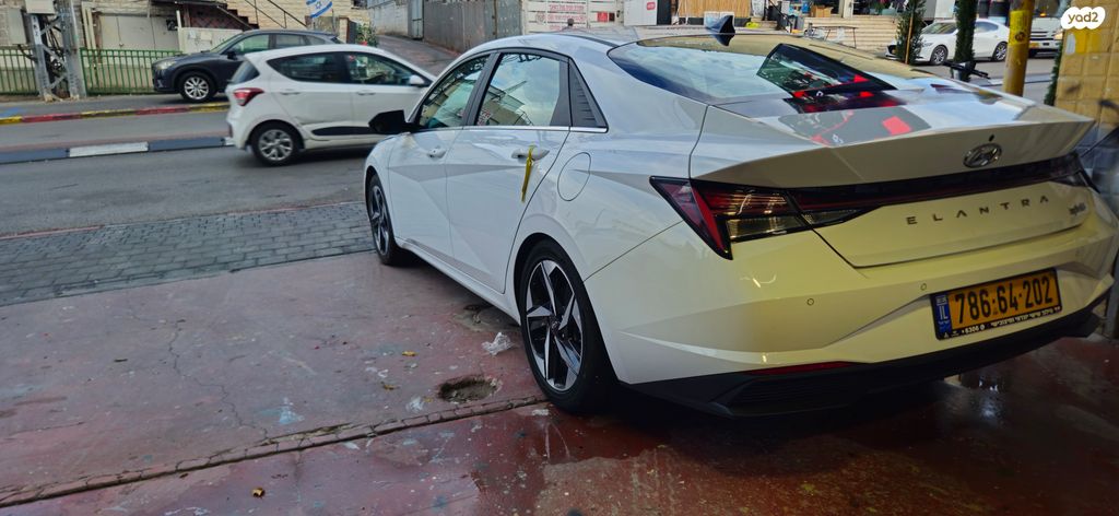 יונדאי אלנטרה