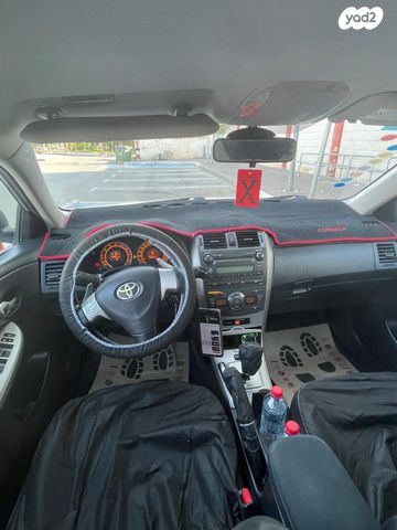 טויוטה קורולה