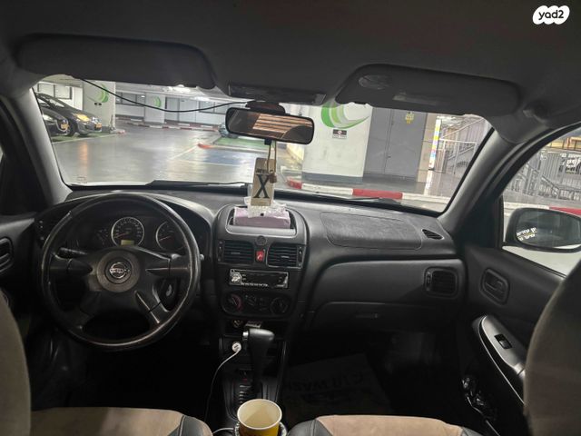 ניסאן אלמרה