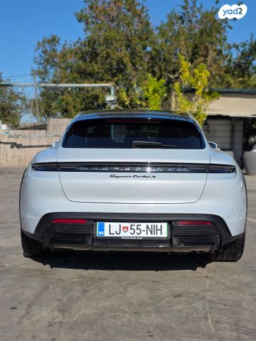 פורשה טייקן