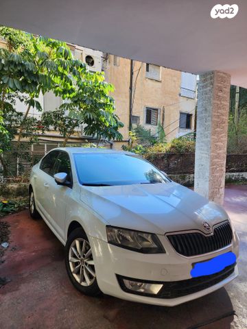 סקודה אוקטביה