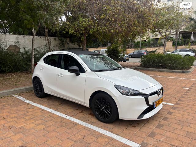 מודעת רכב מאזדה 2