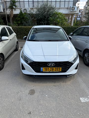 יונדאי i20
