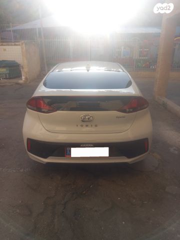 יונדאי איוניק