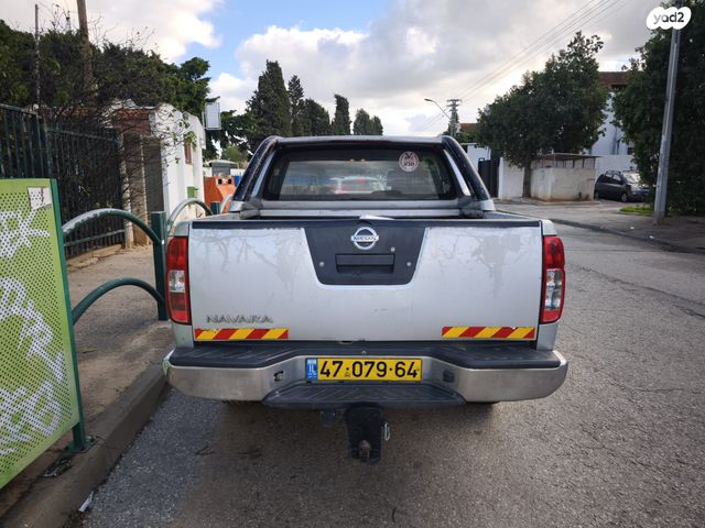 ניסאן נבארה