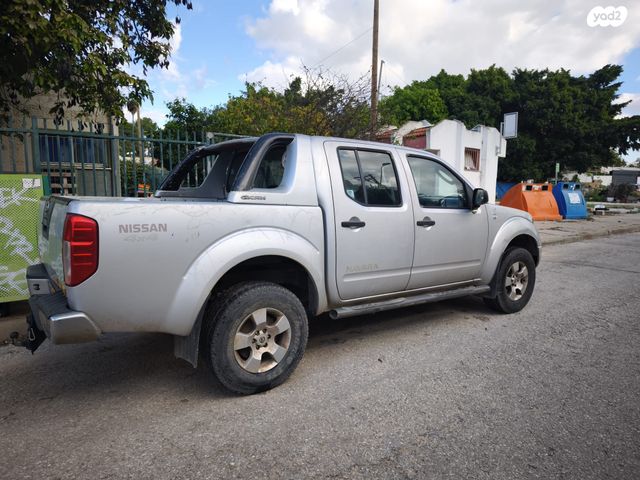 ניסאן נבארה