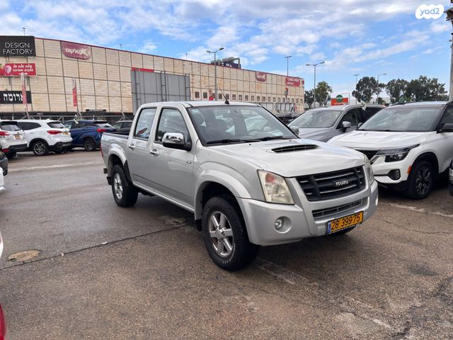 מודעת רכב איסוזו די-מקס