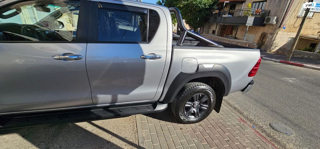 טויוטה היילקס