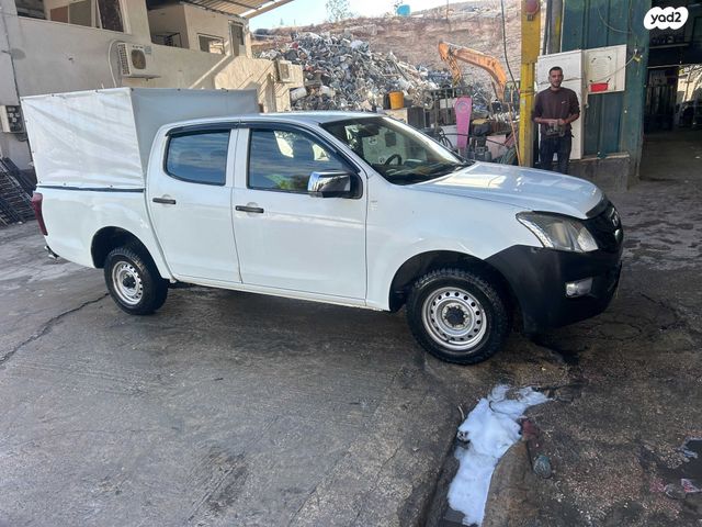 מודעת רכב איסוזו די-מקס