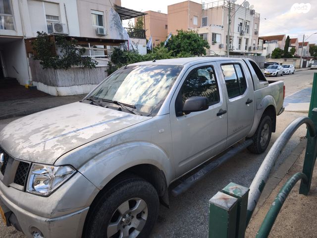 ניסאן נבארה