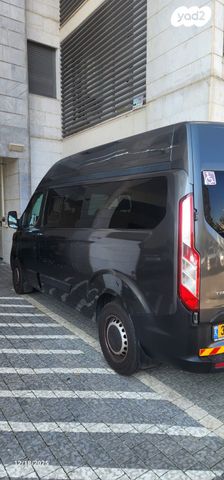 פורד טרנזיט קוסטום