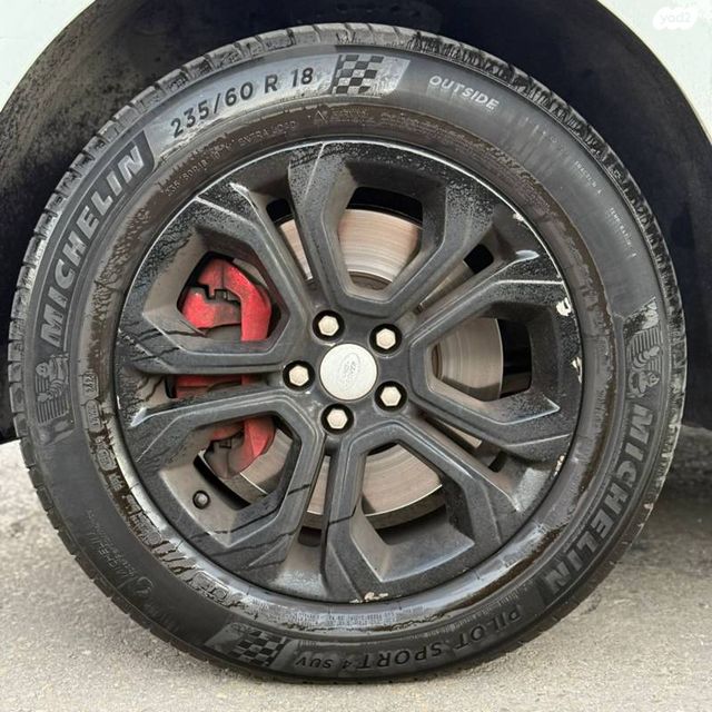 לנד רובר ריינג' רובר איווק