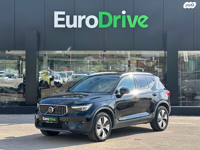 מודעת רכב וולוו XC40