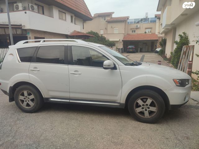 מודעת רכב מיצובישי אאוטלנדר