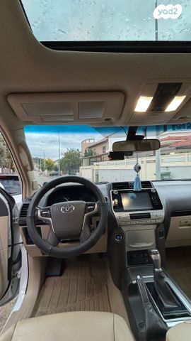 מודעת רכב טויוטה לנד קרוזר