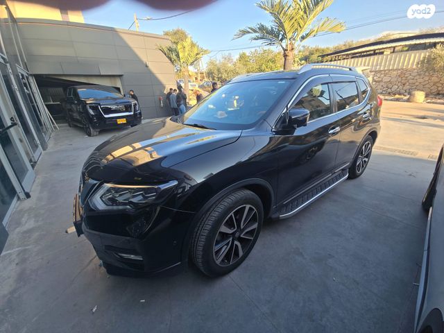 ניסאן אקס טרייל