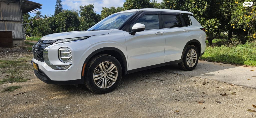 מודעת רכב מיצובישי אאוטלנדר