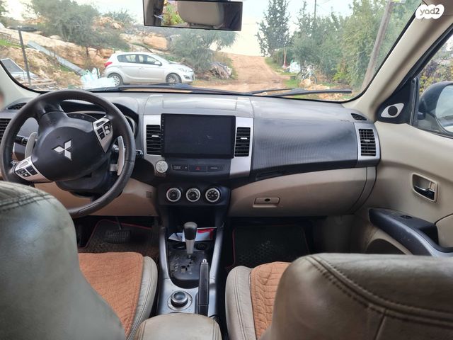 מודעת רכב מיצובישי אאוטלנדר