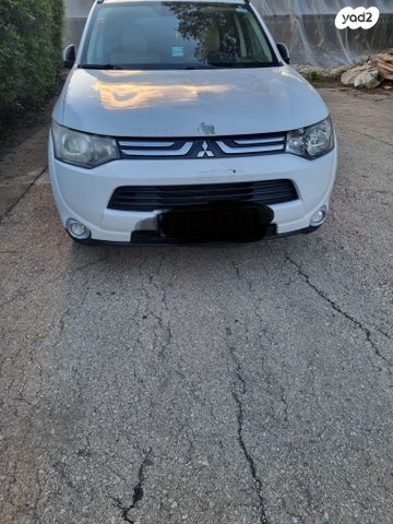 מיצובישי אאוטלנדר