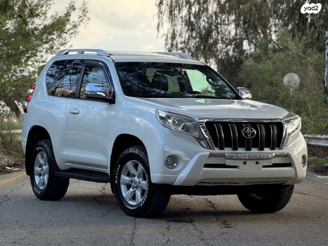 מודעת רכב טויוטה לנד קרוזר