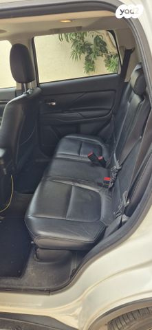 מיצובישי אאוטלנדר