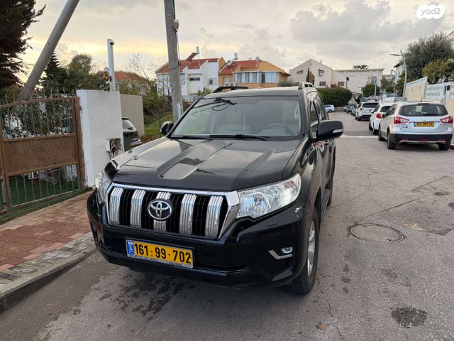 מודעת רכב טויוטה לנד קרוזר