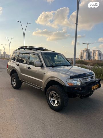 מיצובישי פג'רו