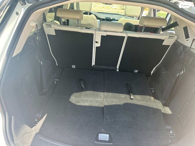 לנד רובר דיסקברי ספורט