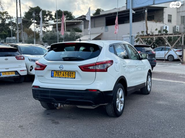 ניסאן קשקאי