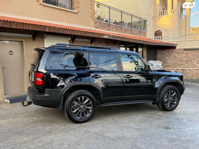 טויוטה לנד קרוזר