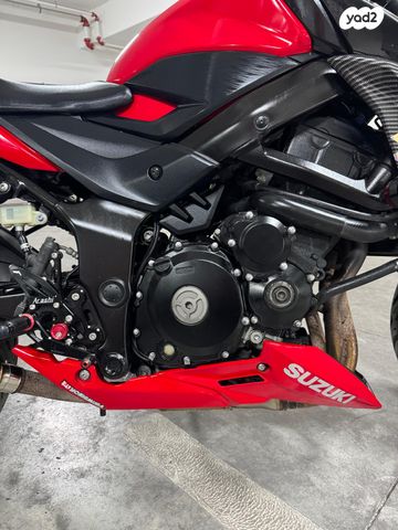 סוזוקי GSXS750