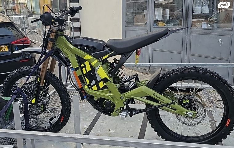 מודעת רכב סורון Light Bee X