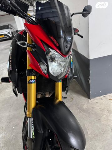 סוזוקי GSXS750