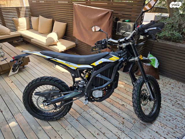 מודעת רכב סורון ULTRA BEE T