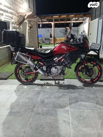 סוזוקי DL650 וי-סטרום