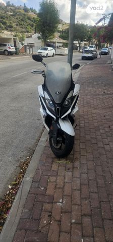 מודעת רכב קימקו דאון-טאון 350