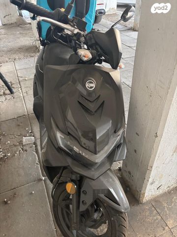 מודעת רכב סאן יאנג Jet 4 RX