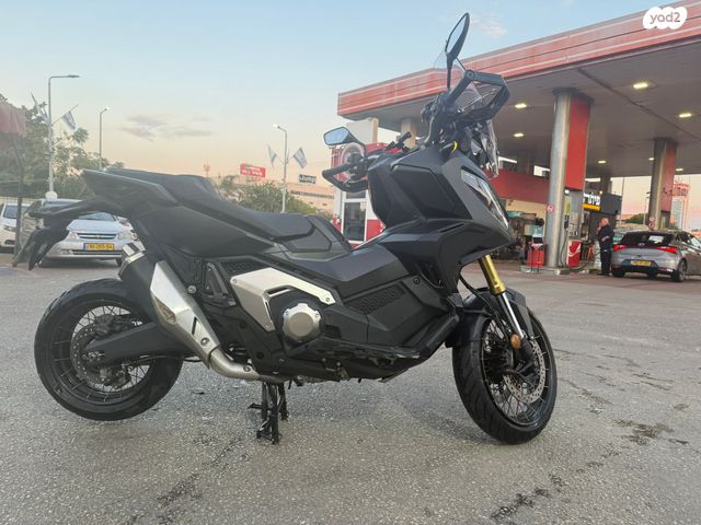 הונדה X-ADV750