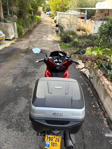 הונדה PCX 125