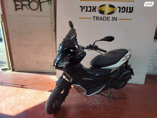 מודעת רכב אפריליה SR GT 200