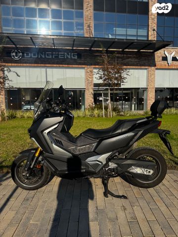 סאן יאנג ADX400