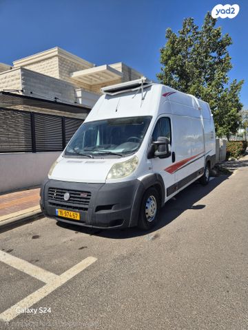 מודעת רכב ממונע אוטוקראוון